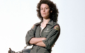 Sigourney Weaver, Alien, flamethrower